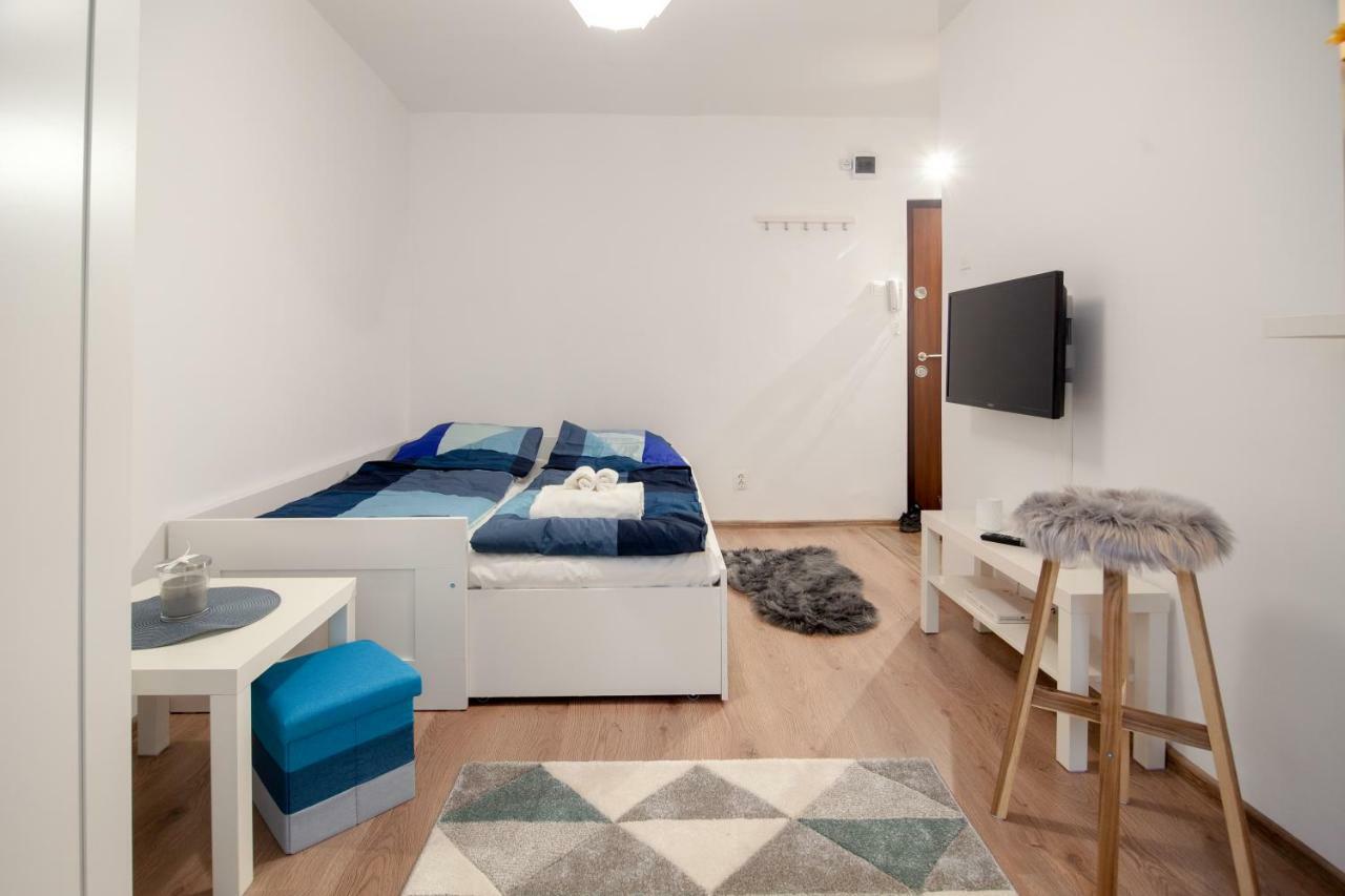 International Aparthotel - Free Parking Kluż-Napoka Zewnętrze zdjęcie